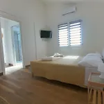 Zora Alba SantʼAntìoco